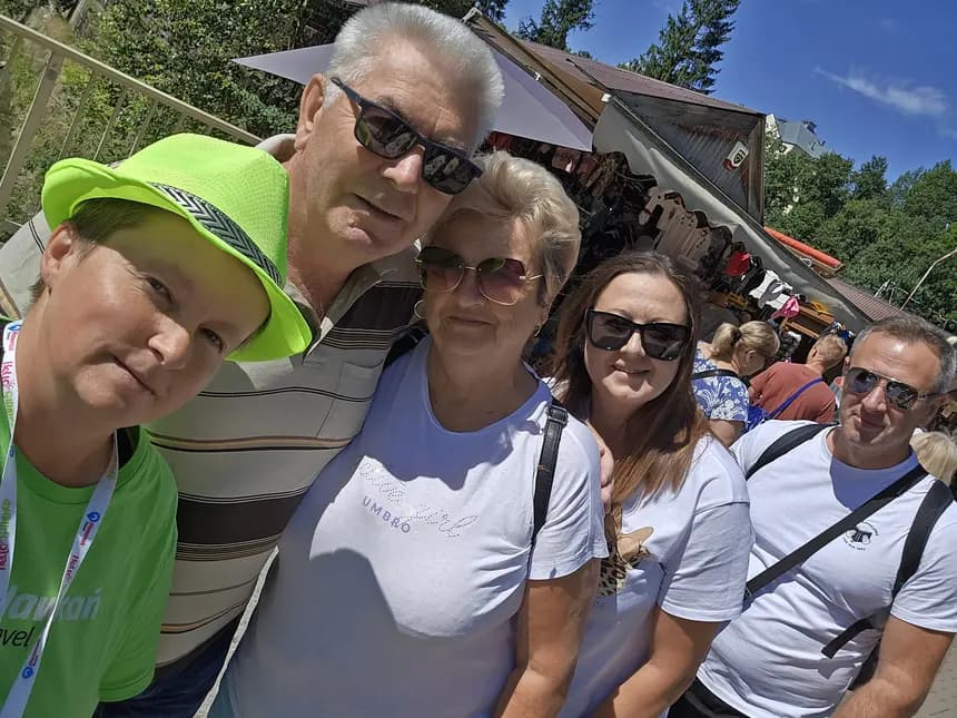 Goście na wyjeździe z Wycieczkami u Dorotki