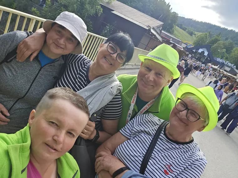 Goście na wyjeździe z Wycieczkami u Dorotki