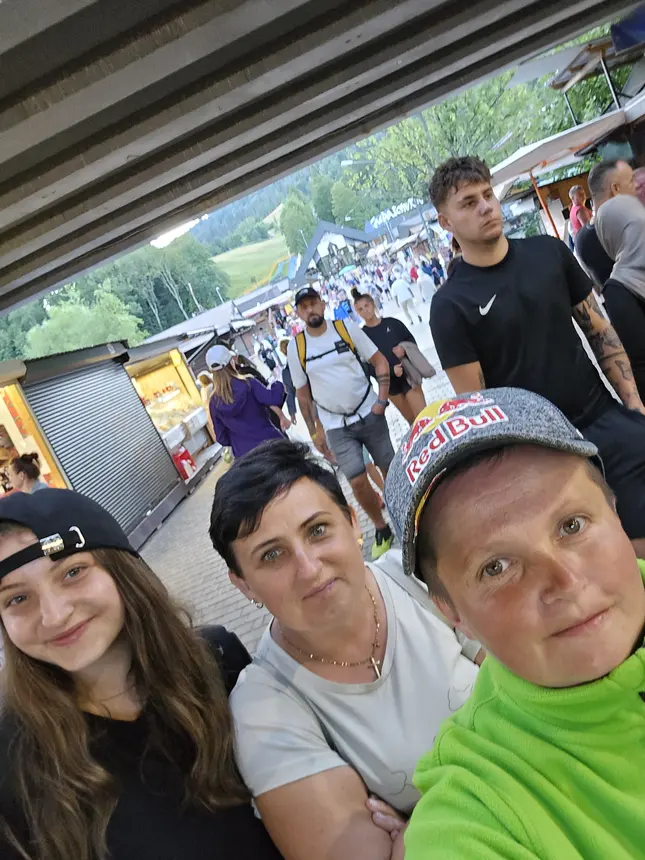 Goście na wyjeździe z Wycieczkami u Dorotki
