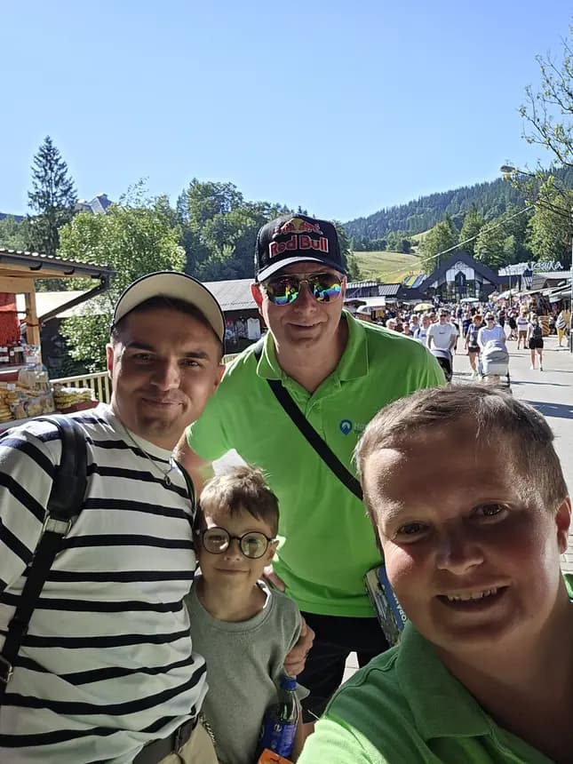 Goście na wyjeździe z Wycieczkami u Dorotki
