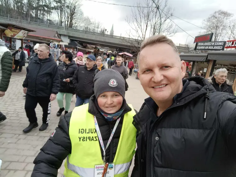 Goście na wyjeździe z Wycieczkami u Dorotki